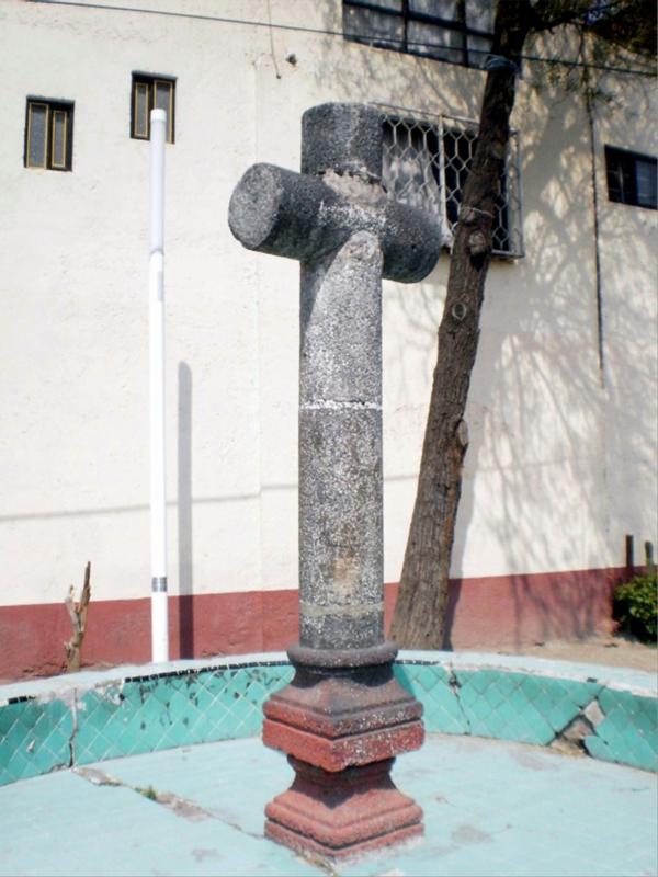 Cruz Barrio de Santa Ana